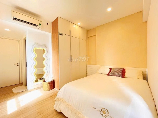Gallery-2