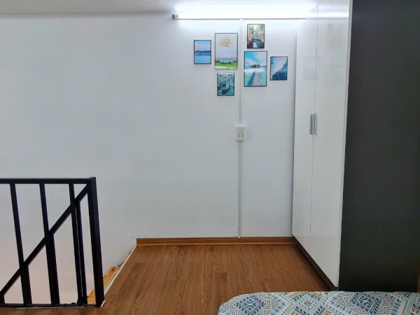 Phòng 50m2 có gác có 2 cửa sổ trời 50m2, full nội thất 