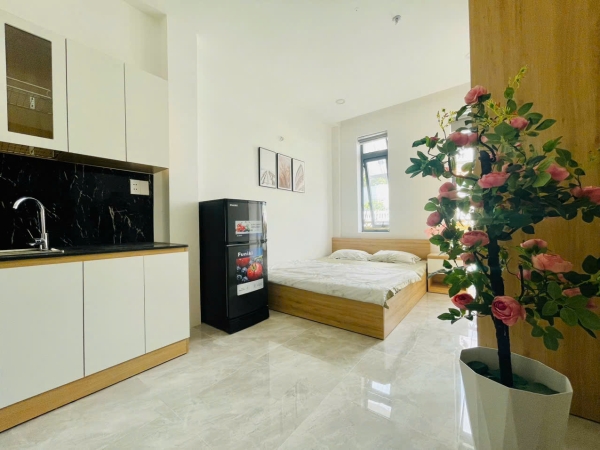 Studio ban công, full nội thất